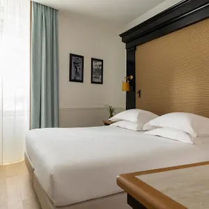 Observatoire Luxembourg Hotel