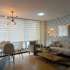 Like A With Balcony - 7th Floor - Parking - Gym Apartment
